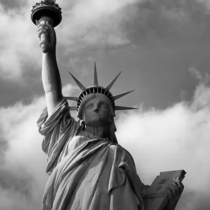 Chanel de New York JC Angelcraft Statue of Liberty Detail 2